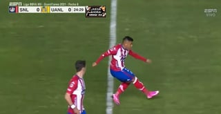 El Atlético de San Luis sorprendió a los Tigres, con un golazo de Juan Castro.  (ESPECIAL)