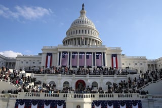  La Cámara de Representantes de Estados Unidos suspendió la sesión que tenía prevista para mañana, jueves, después de que las autoridades alertasen de un plan de una milicia para asaltar de nuevo el Congreso. (ESPECIA) 
