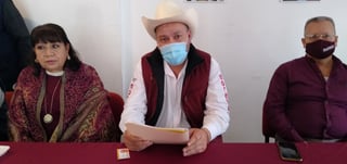 Salgado estuvo ayer de visita en Gómez Palacio y señaló que las oficinas que están abriendo en los municipios son irregulares.