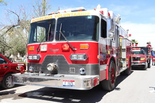 El camión para combate de incendios fue adquirido gracias a las gestiones que realizó el presidente de la Asociación en las diferentes ciudades de los Estados Unidos. (EL SIGLO DE TORREÓN) 