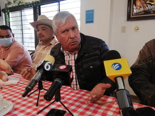El dirigente estatal del MC, Óscar García, le pidió al alcalde Homero Martínez solicitar licencia.