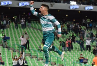 Fernando Gorriarán tuvo un gran partido este domingo, con un gol anotado y una asistencia en la victoria frente al Necaxa. (JESÚS GALINDO)