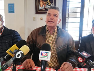 El exalcalde de Lerdo, Carlos Aguilera, anunció ayer su llegada al Movimiento Ciudadano.