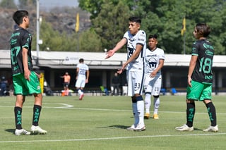 Este martes, la Comisión Disciplinaria recibió la solicitud que hizo el Club Santos Laguna para investigar al jugador de Pumas de la UNAM Sub-20, Oliver Enrique Pérez Zamora. (ESPECIAL)