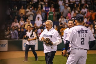 En Junio de 2019 inició la promoción del beisbol desde la oficina de Presidencia mediante el programa ProBeis. (ARCHIVO)