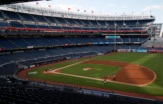 Los Mets y Yanquis de Nueva York tendrán aficionados en sus respectivos campos del Citi Field y Yankee Stadium cuando a partir del próximo 1 de abril de comienzo la temporada regular del béisbol profesional de las Grandes Ligas. (EFE)

