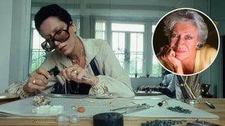 La diseñadora de joyas italiana y exmodelo Elsa Peretti, estandarte de la firma Tiffany & Co., para la que trabajaba desde 1974, falleció el pasado jueves a los 80 años. (ESPECIAL) 