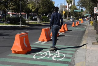 En este nuevo Paseo Colón se busca privilegiar las acciones de movilidad de ciclistas, patinadoras y peatones. Personal de Tránsito apoyará con la adecuación de las rutas entre 8:00 horas y 13:00 horas. (ARCHIVO)