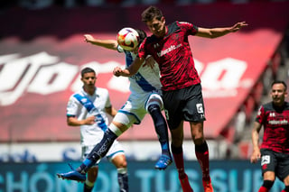 Daniel Álvarez anotó un gol en la agonía y Puebla, jugando con 10 hombres casi todo el segundo tiempo, consiguió el domingo un empate 4-4 de visita al Toluca en el torneo Clausura mexicano. (EFE)
