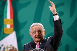 El presidente de México, Andrés Manuel López Obrador, tiene una aprobación ciudadana del 50 % a falta de dos meses para las decisivas elecciones intermedias, según una encuesta publicada este miércoles.
(ARCHIVO)