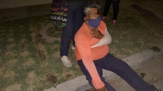 Un hombre de 44 años de edad resultó lesionado luego de que fue impactado por un vehículo particular en la colonia Torreón Jardín.
(EL SIGLO DE TORREÓN)