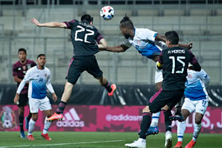 El delantero Hirving Lozano anotó en el ocaso del encuentro y una selección de México que volvió a padecer problemas de ataque superó 1-0 a Costa Rica el martes, en un partido amistoso. (ESPECIAL)
