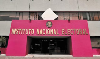 El Consejo General del Instituto Nacional Electoral (INE) aprobó la tarde de este sábado, propagandas gubernamentales de todos los niveles de gobierno, que se podrán difundir durante la campaña electoral. (ESPECIAL)
