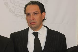 Desde hace dos años el ex oficial mayor de Sedesol y Sedatu, Emilio Zebadúa, mantiene paralizada la acusación por la 'Estafa Maestra'.