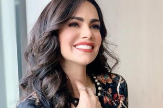 La actriz y cantante mexicana 'cautivó' a su público desde Instagram (@LUZELENAGLEZZ) 