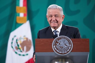 El presidente Andrés Manuel López Obrador aseguró que en sexenios pasados las aduanas de la frontera norte eran manejadas por influyentismo político y donde, acusó, los gobernadores 'tenían mano' y eran cómplices de actos de corrupción.
