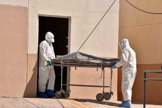 Desde que inició la pandemia, el municipio de Torreón acumula 1,300 defunciones por el virus SARS-CoV-2. (ARCHIVO)
