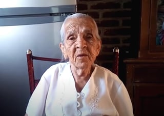 Cocinando con Ninfa, fue un canal de YouTube que se volvió viral a inicios de la pandemia del COVID-19 en México en el 2020, el cual es encabezado por Ninfa, una abuelita de Guerrero de 87 años de edad. (Especial) 