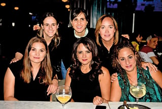 Karla, Paty, Thania, Lorena, Beatriz. (EL SIGLO DE TORREÓN / Jesús Galindo López)
