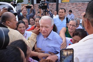El Partido Partido Revolucionario Institucional (PRI) formalizó la candidatura del exgobernador de Tabasco, Andrés Granier, por la alcaldía de Centro. (ARCHIVO)