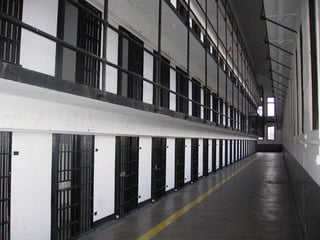 El hombre dijo que no tenía adónde ir y que se sentía seguro en el reclusorio. (INTERNET)