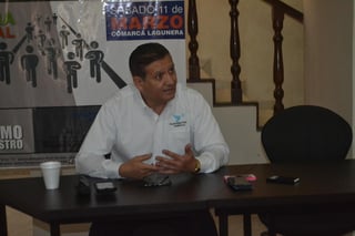 Héctor Emilio Macías Jurado, presidente de Alzando Voces Laguna y de la Fundación Interdisciplinaria por los Derechos Humanos y la Libertad Sindical en América. (ARCHIVO)