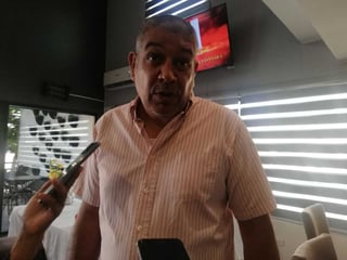 El exdirigente del PT en Gómez Palacio, Joaquín Aguilar, dijo que se sumará al proyecto del candidato a diputado Manuel Ramos.