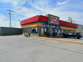 Medios digitales han desplazado los depósitos que se realizaban en el Oxxo, señala la tienda de conveniencia. (ARCHIVO) 