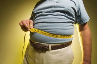 Las consecuencias físicas y médicas del sobrepeso y/o obesidad son el principal foco de preocupación, ya que pueden llegar a ser fatales, pero existe otro costo muy real que generalmente no se menciona, el económico. (ARCHIVO)