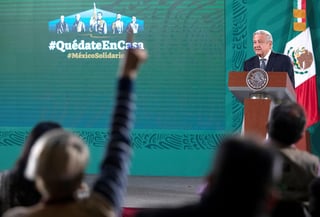En Palacio Nacional, el presidente señaló que los mexicanos deben de denunciar cualquier acto de fraude electoral. (EFE)