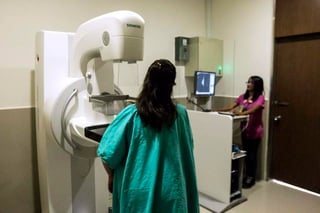 La mastografía es el método más eficaz para detectar oportunamente el cáncer de mama. (ARCHIVO)