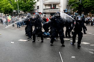 La policía indicó que se registraron tensiones en Leipzig entre proisraelíes y participantes en una contramanifestación. (ARCHIVO) 