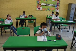 En Torreón son seis escuelas las que fueron seleccionadas para arrancar con el programa piloto que implementó el Gobierno del estado a través de la Secretaría de Educación. (JESÚS GALINDO)
