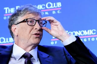 Bill Gates dejó la junta directiva de Microsoft en 2020 después de que la empresa iniciara una investigación sobre una relación romántica entre una empleada y él, según informó este domingo por la noche The Wall Street Journal. (ARCHIVO)
