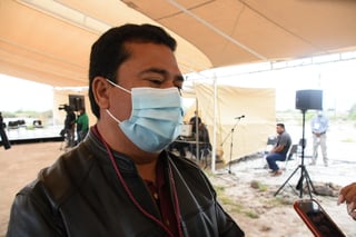 El represente del gobierno federal en Coahuila, Reyes Flores Hurtado, respondió ante los señalamientos de desorganización en la aplicación de la vacuna antiCOVID en Saltillo. (ARCHIVO)