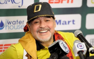 Los fiscales que investigan la muerte de Diego Armando Maradona imputaron este miércoles a siete personas por presunto 'homicidio simple con dolo eventual' y les citaron para que presenten a declaración indagatoria, informaron a Efe fuentes judiciales. (ARCHIVO)
