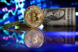 El bitcoin llegó a caer el miércoles hasta los 30,000 dólares (24,570 euros), el nivel más bajo desde finales de enero.
(ARCHIVO)