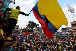 El llamado a las protestas pacíficas fue hecho por parte de los portavoces del Comité Nacional de Paro en Colombia. (EFE) 