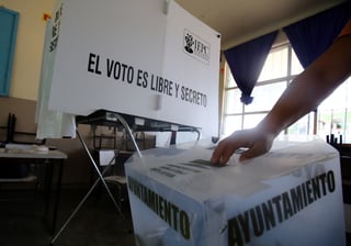 Aispuro exhortó a la ciudadanía a ejercer su derecho a votar. (EL SIGLO DE TORREÓN) 