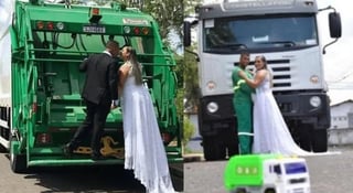 Junto al camión recolector de basura, la pareja posó para las fotografías de su boda (ESPECIAL) 