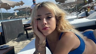 Con cuerpo aparentemente más delgado y con la cabellera completamente rubia, Danna Paola sigue deleitando a sus seguidores de Instagram con fotos de sus vacaciones en Ibiza, España. (ESPECIAL)