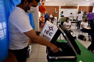 El IEC determinó el uso de ocho urnas electrónicas en Torreón el día de ayer, todas en casillas del ejido San Antonio de los Bravos.