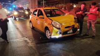El automóvil señalado como responsable es un Nissan March, color amarillo, modelo 2015, de la base “Auténticos Choferes”, el cual era conducido por Héctor Rubén de 41 años.
(EL SIGLO DE TORREÓN)
