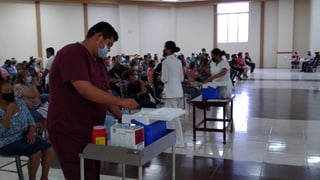Se habilitaron dos módulos de vacunación en el municipio de Piedras Negras.