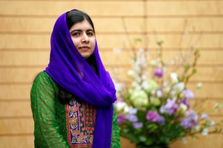La Policía paquistaní detuvo al clérigo Mufti Sardar Ali después de que se divulgara un vídeo en el que este amenazó con cometer un ataque suicida contra Malala Yousafzai cuando la premio Nobel de la Paz visitase Pakistán, indignado por sus recientes comentarios en una entrevista sobre el matrimonio. (ARCHIVO) 
