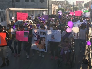Miles de personas en Matamoros se manifestaron para exigir justicia por el homicidio de Ivonne, o Ilse, como la conocían.