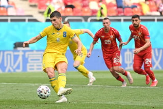 Pese al 'pésimo' panorama que pintaba para el equipo macedonio, Alioski consiguió anotar un gol al minuto 57 (EFE) 