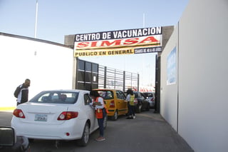 Grupo Simsa habilita vacunación contra COVID por un día en Torreón