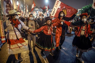 Chocahuaca, del Valle del Colca, protesta desde hace más de una semana en el centro de Lima. (EFE) 