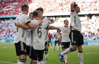 La selección alemana derrotó 4-2 a Portugal, y se colocó como segundo lugar en el grupo F de la Eurocopa.
